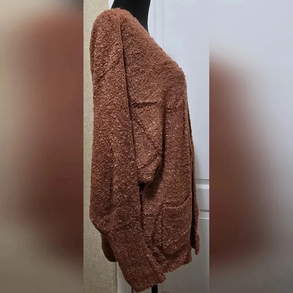 Cardigan #351-353 - Picture 10 of 11